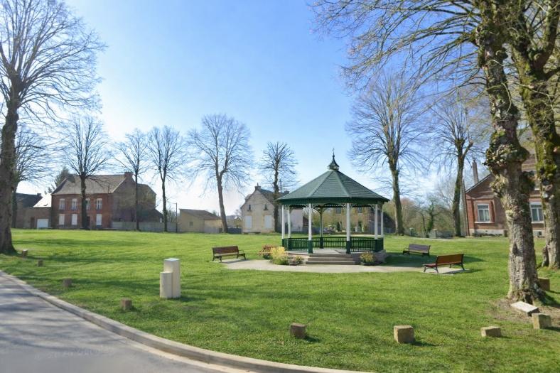 Projection de la Place des Berceaux r&eacute;nov&eacute;e
